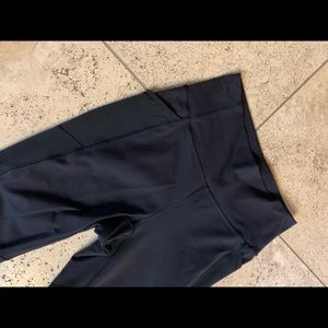 Lululemon Black Size 6